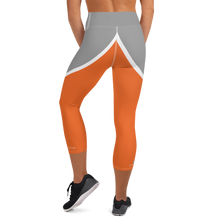 Load image into Gallery viewer, FIGHTER Capri Leggings
